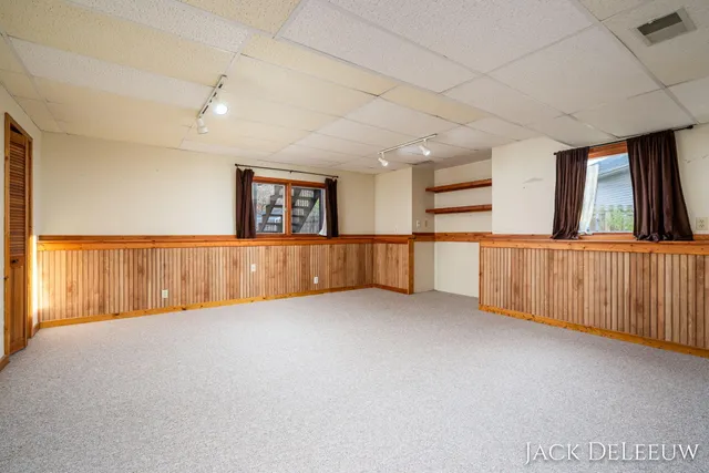 $475,000 | 6696 Highmeadow Drive Southwest, Byron Center, MI 49315