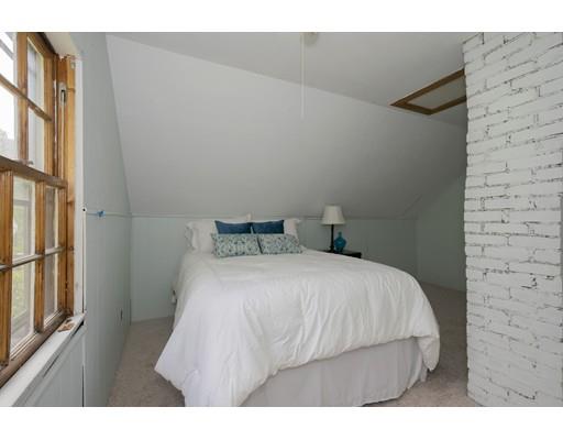 27 Heard Road Arlington, MA 02474 - Photo 17 of 30 Gallery Image 17