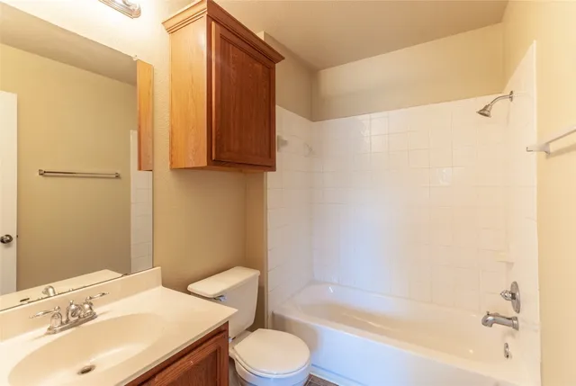 $1,900 | 17712 Ice Age Trails Street, Pflugerville, TX 78660