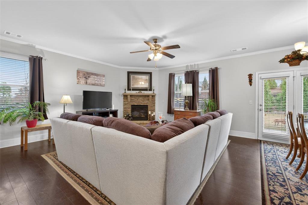 6655 Rivergreen Road Flowery Branch, GA 30542 - Photo 11 of 56