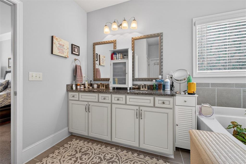 6655 Rivergreen Road Flowery Branch, GA 30542 - Photo 21 of 56