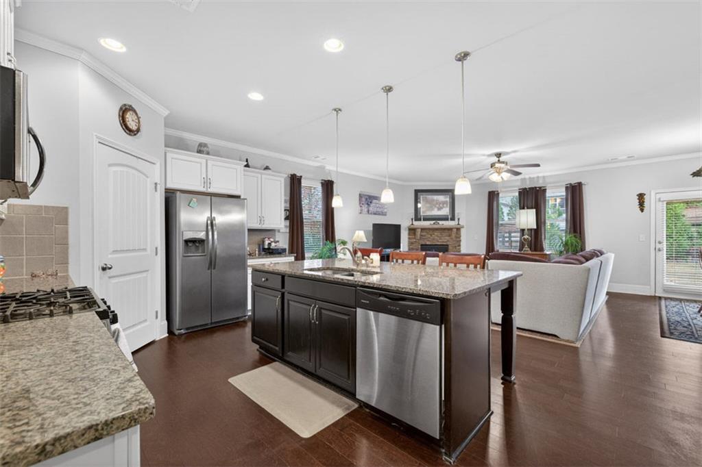 6655 Rivergreen Road Flowery Branch, GA 30542 - Photo 6 of 56