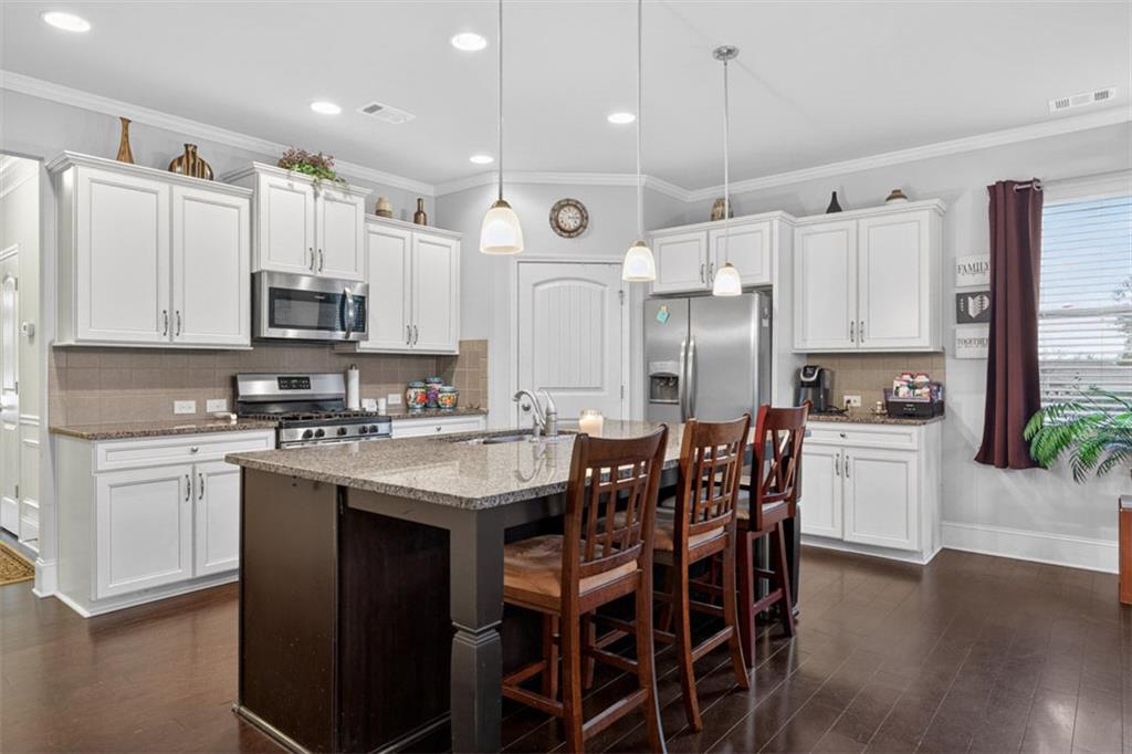 6655 Rivergreen Road Flowery Branch, GA 30542 - Photo 10 of 56