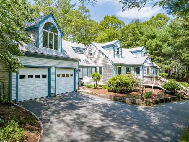 $915,000 | 239 Whistleberry Drive, Marstons Mills, MA 02648