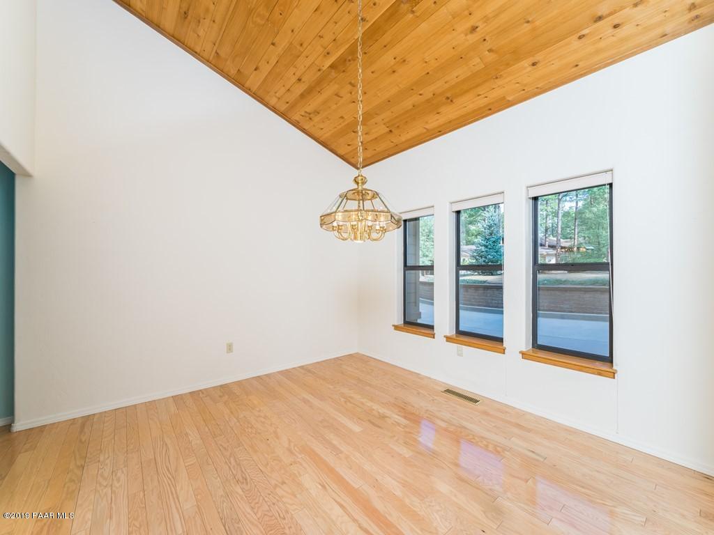 1760 Coyote Road Prescott, AZ 86303 - Photo 8 of 28 Spacious Dining Area