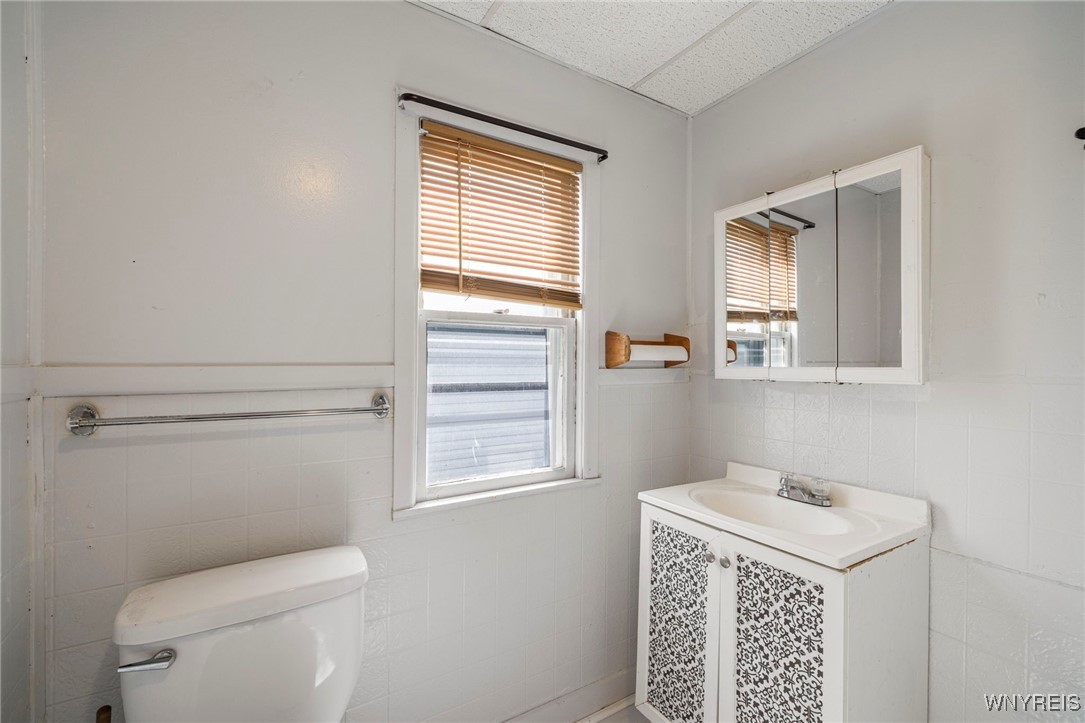 377 Pine Ridge Road Cheektowaga, NY 14225 - Photo 19 of 48