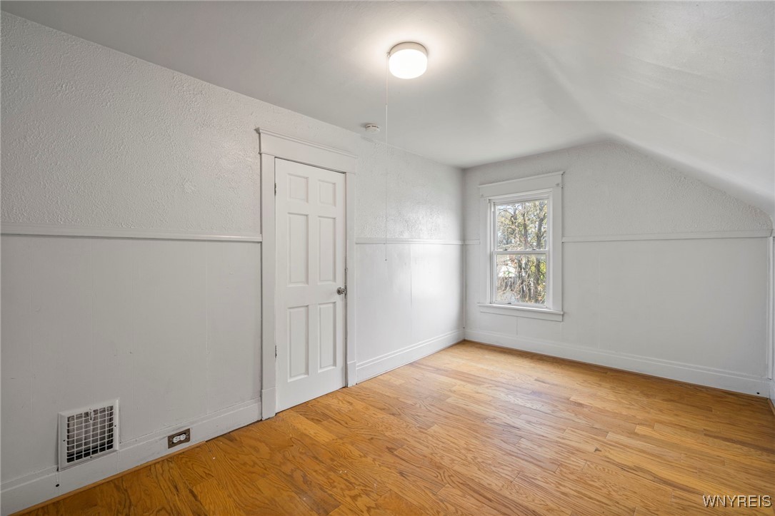 377 Pine Ridge Road Cheektowaga, NY 14225 - Photo 24 of 48