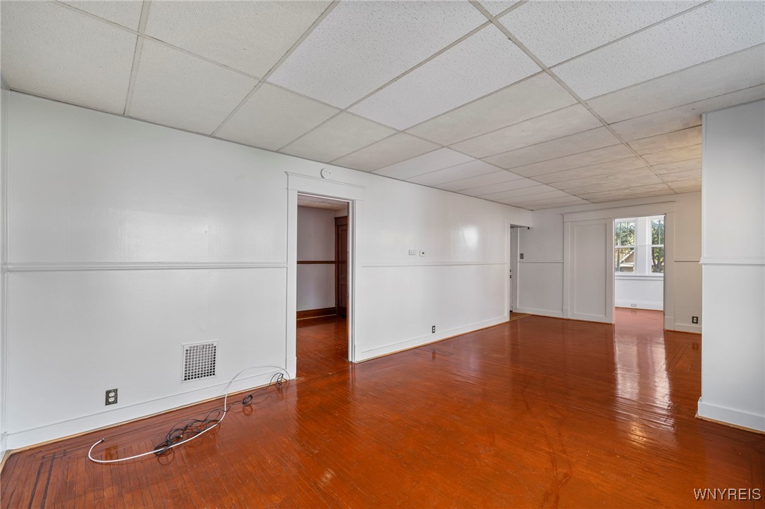 377 Pine Ridge Road Cheektowaga, NY 14225 - Photo 7 of 48