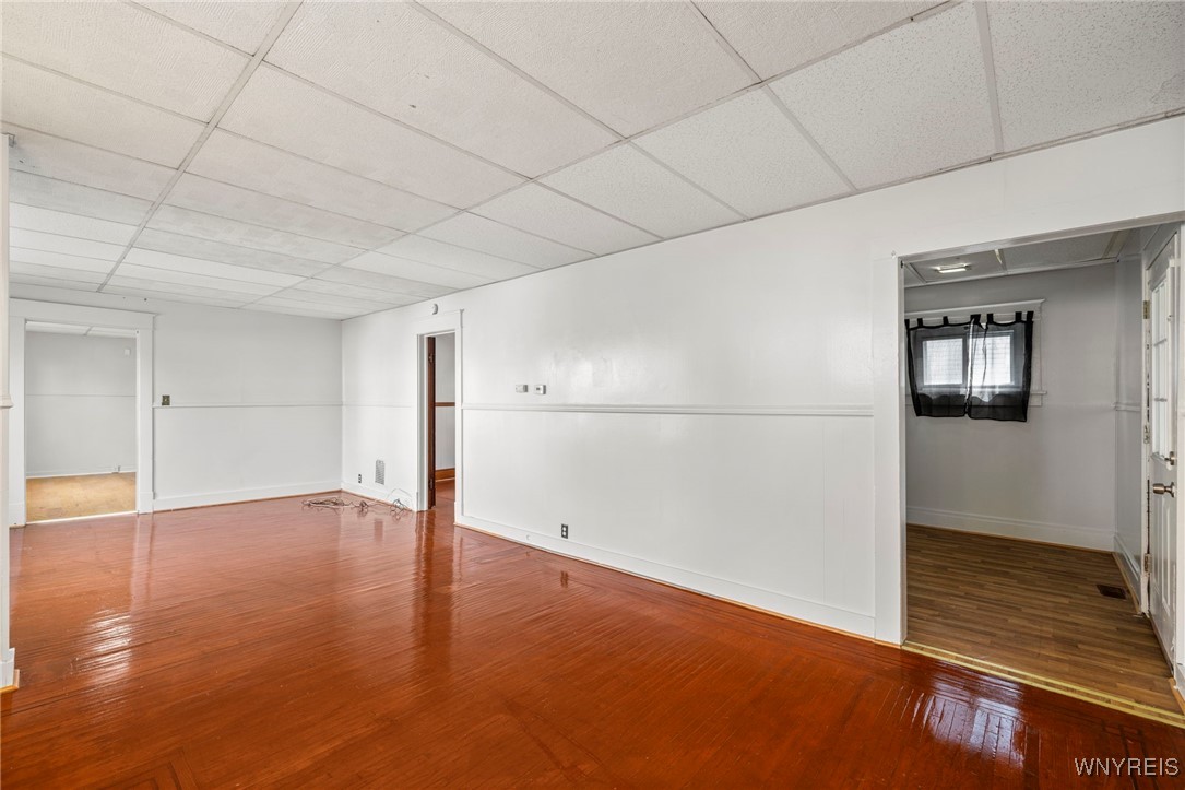 377 Pine Ridge Road Cheektowaga, NY 14225 - Photo 8 of 48