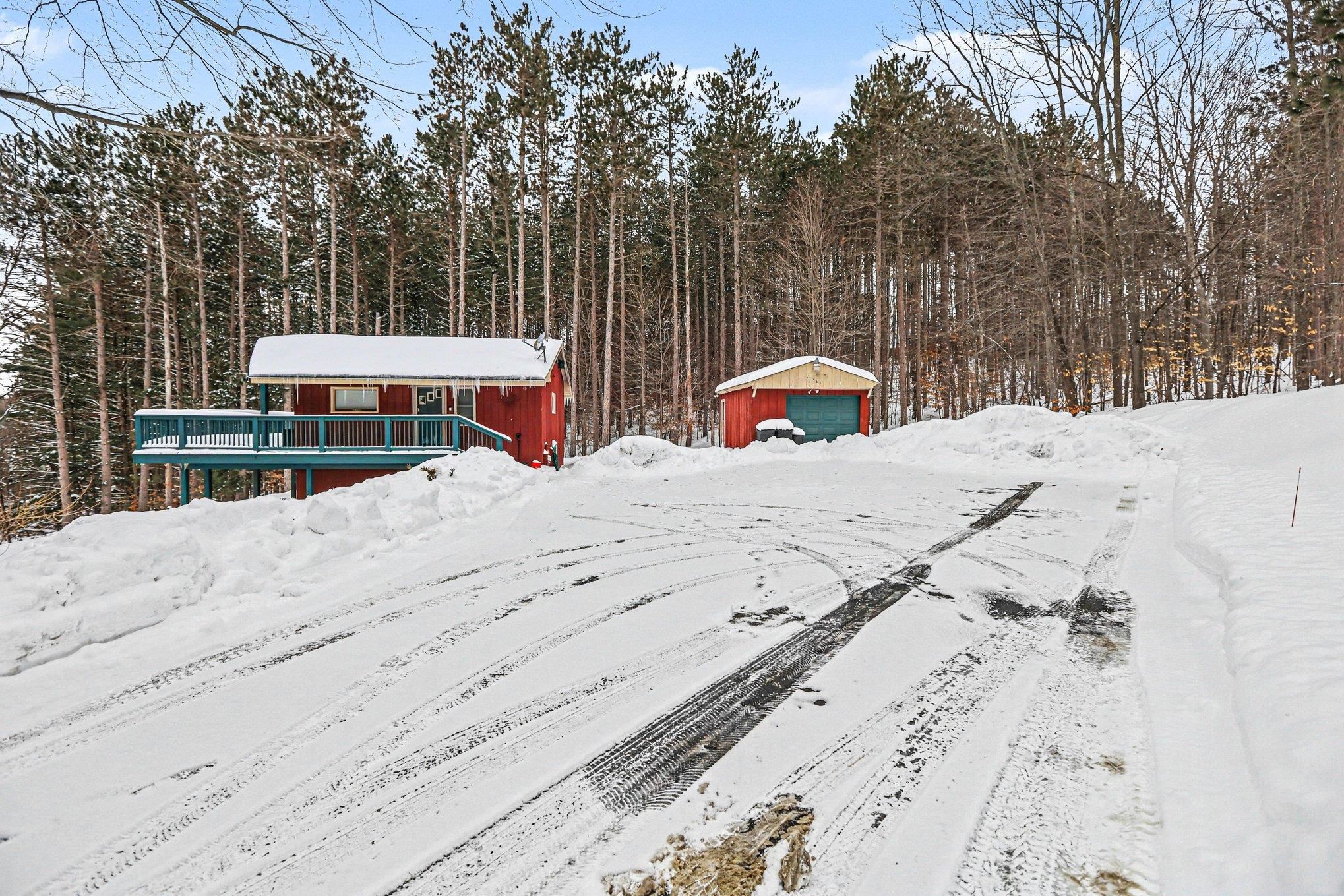 6598 Del Mason Road Bellaire, MI 49615 - Photo 4 of 37 1943078-5f4c5dfe-ed08-40a5-8474-0f4ae0ddf34e.JPG