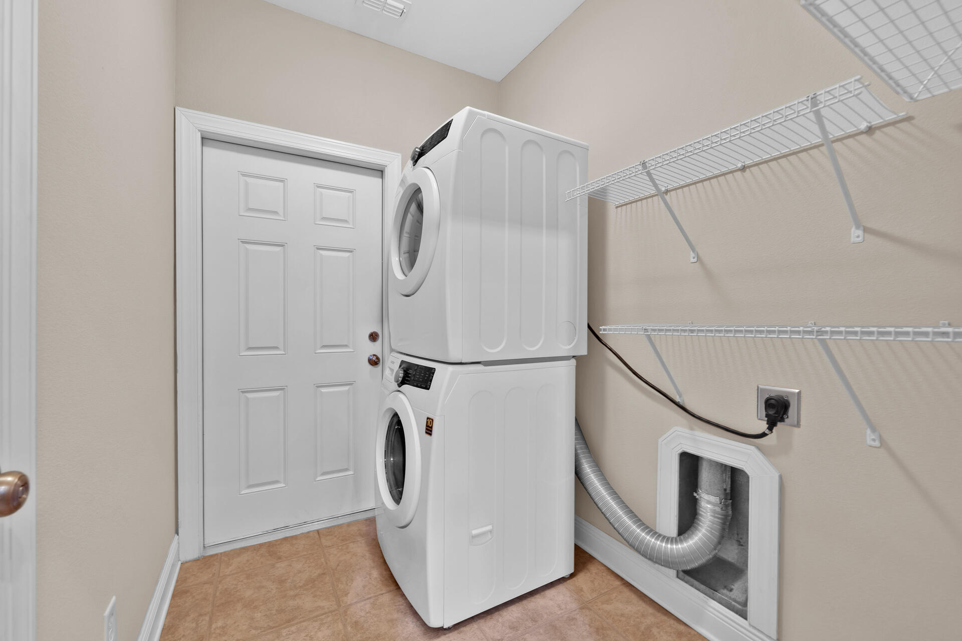 4218 Jade Loop Destin, FL 32541 - Photo 13 of 36 4218 Jade Loop Destin FL 32541 USA-020-0