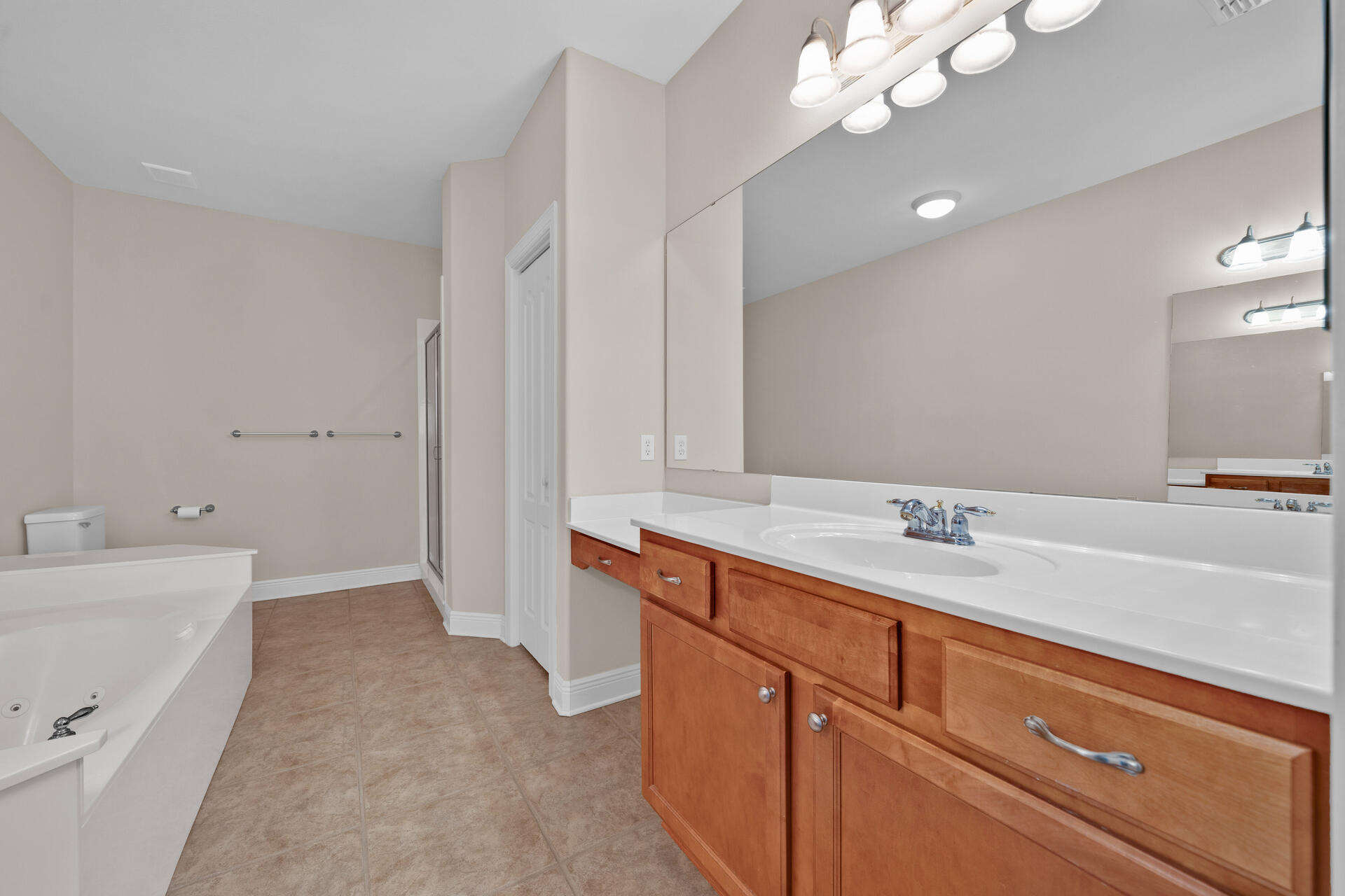 4218 Jade Loop Destin, FL 32541 - Photo 29 of 36 4218 Jade Loop Destin FL 32541 USA-032-0