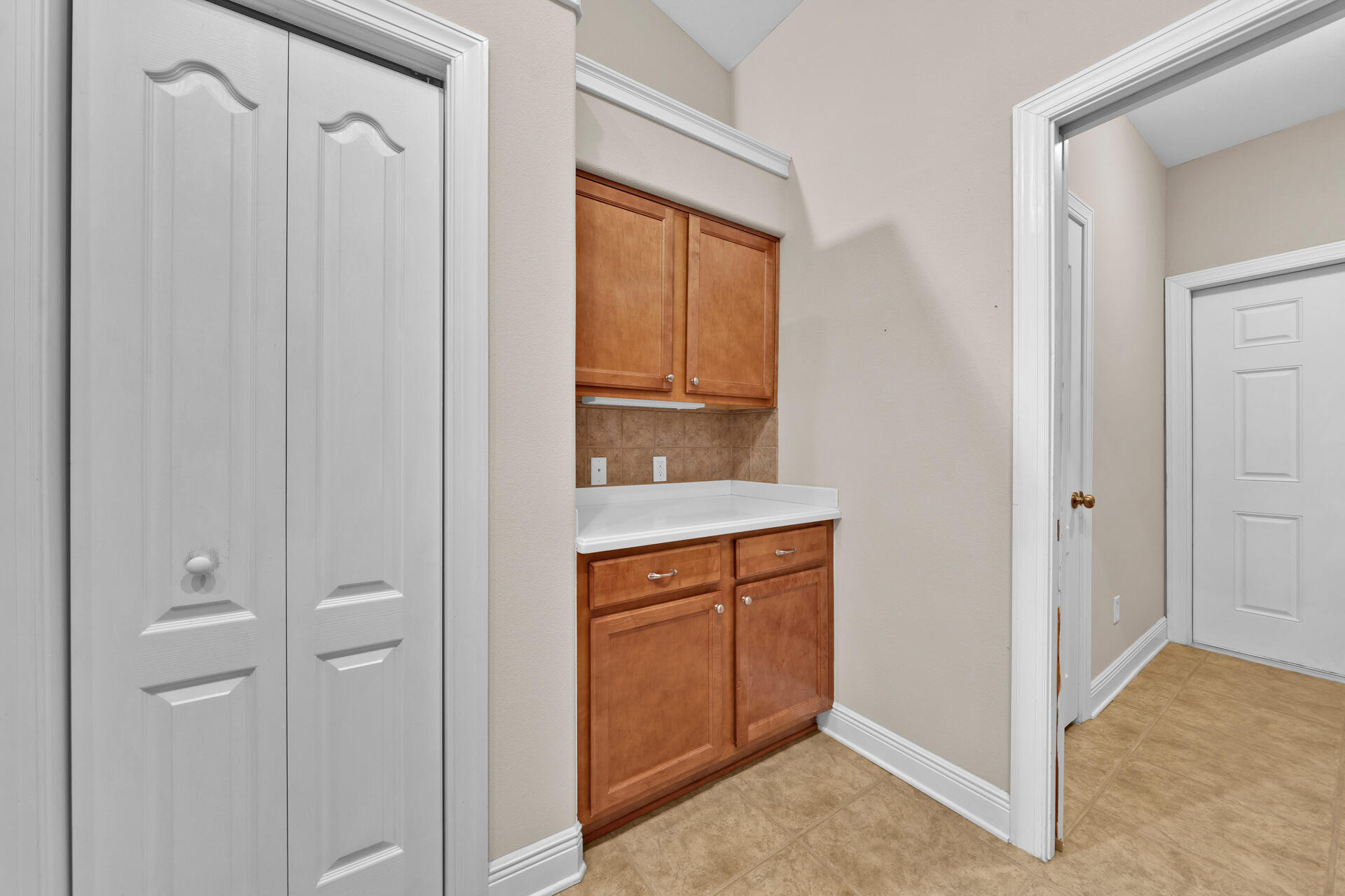 4218 Jade Loop Destin, FL 32541 - Photo 10 of 36 4218 Jade Loop Destin FL 32541 USA-018-0