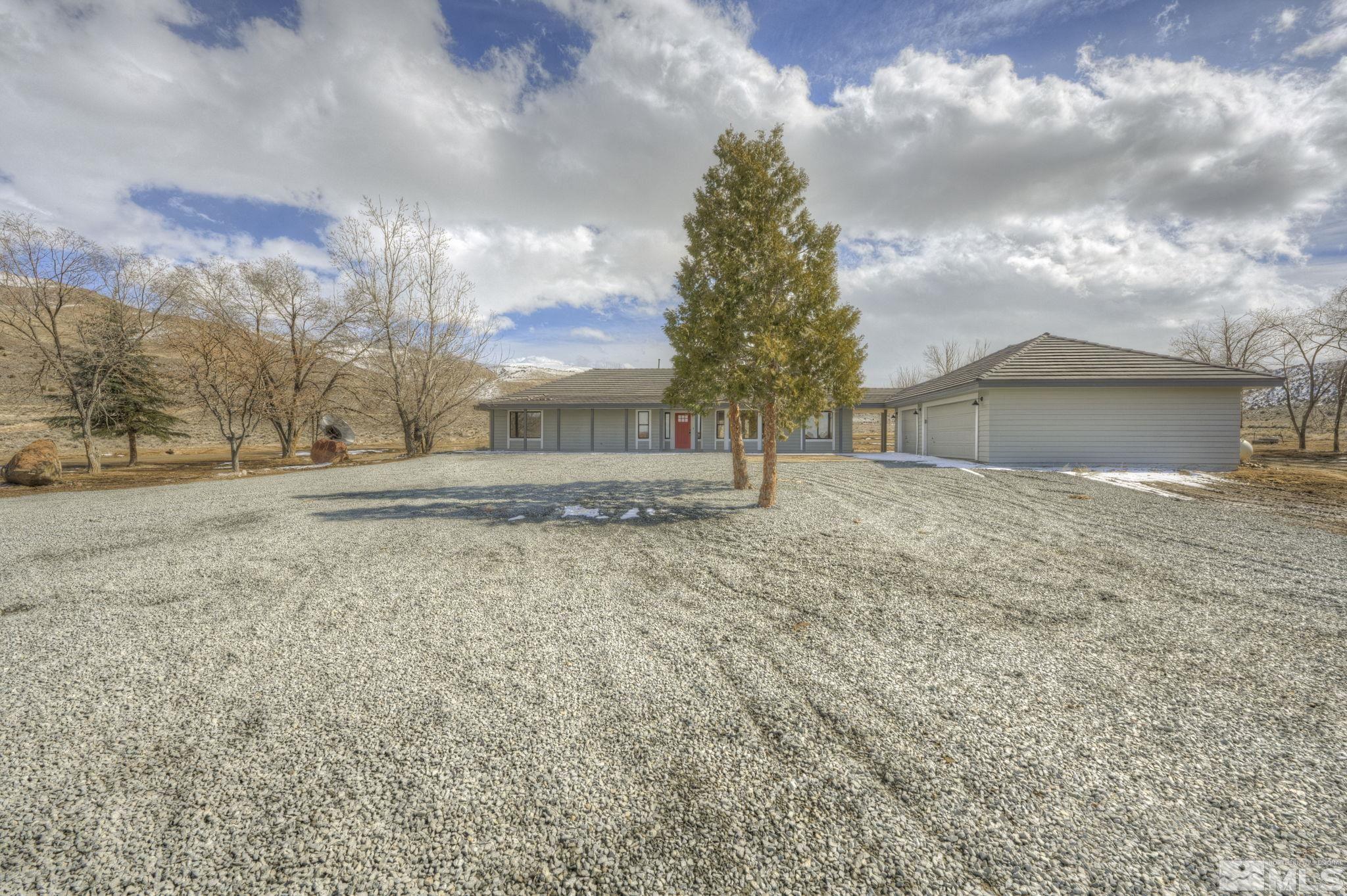 2900 Right Hand Canyon Road Reno, NV 89510 - Photo 5 of 29 a view of a yard with a house