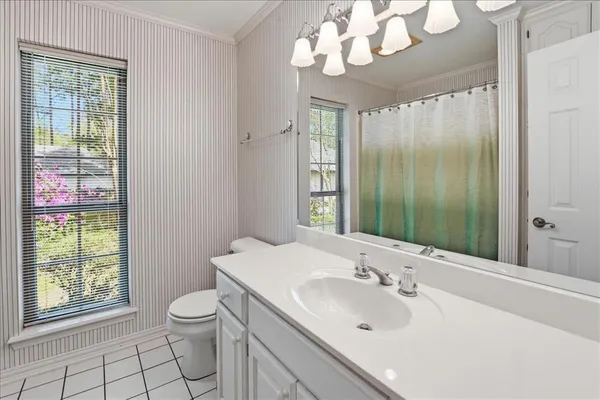 $749,000 | 15744 Timberhill Drive, Flint, TX 75762