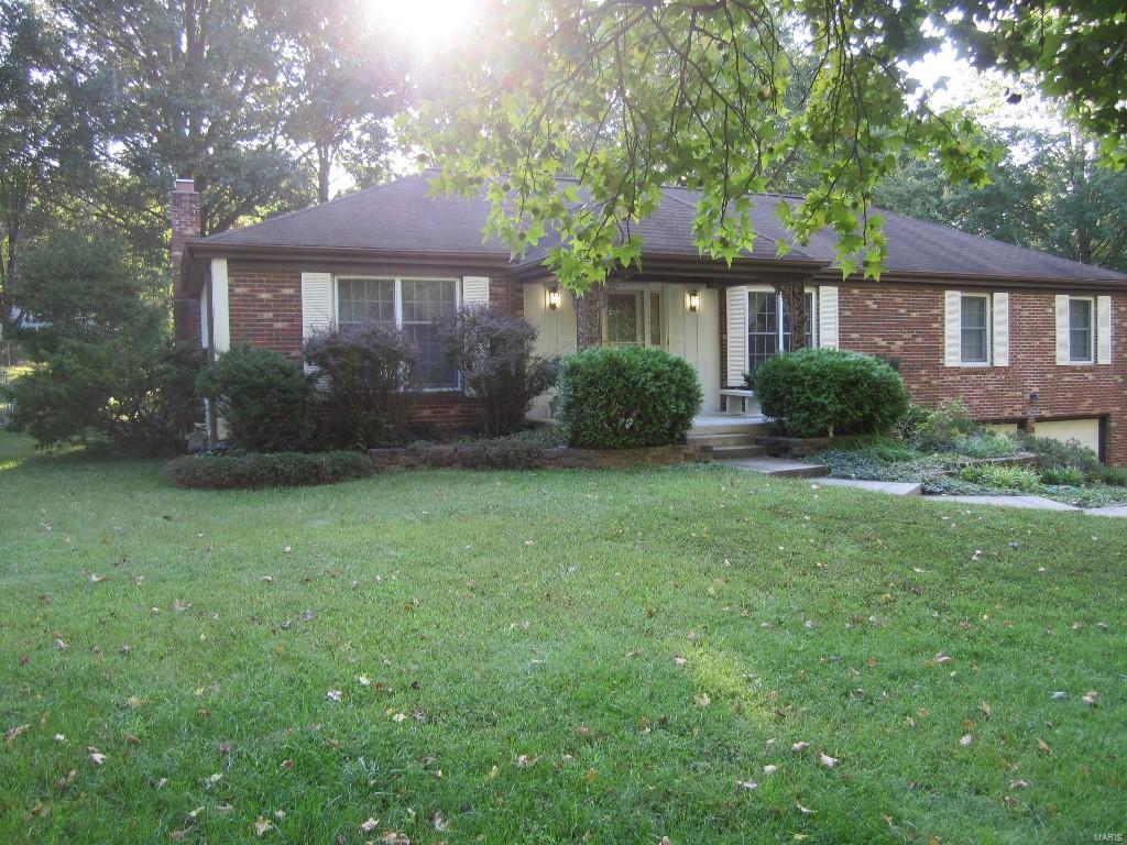 3250 Yaeger Road St. Louis, MO 63129 - Photo 1 of 44 Gallery Image 1