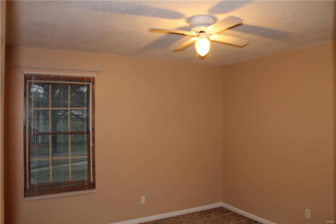 3250 Yaeger Road St. Louis, MO 63129 - Photo 14 of 44 Gallery Image 14
