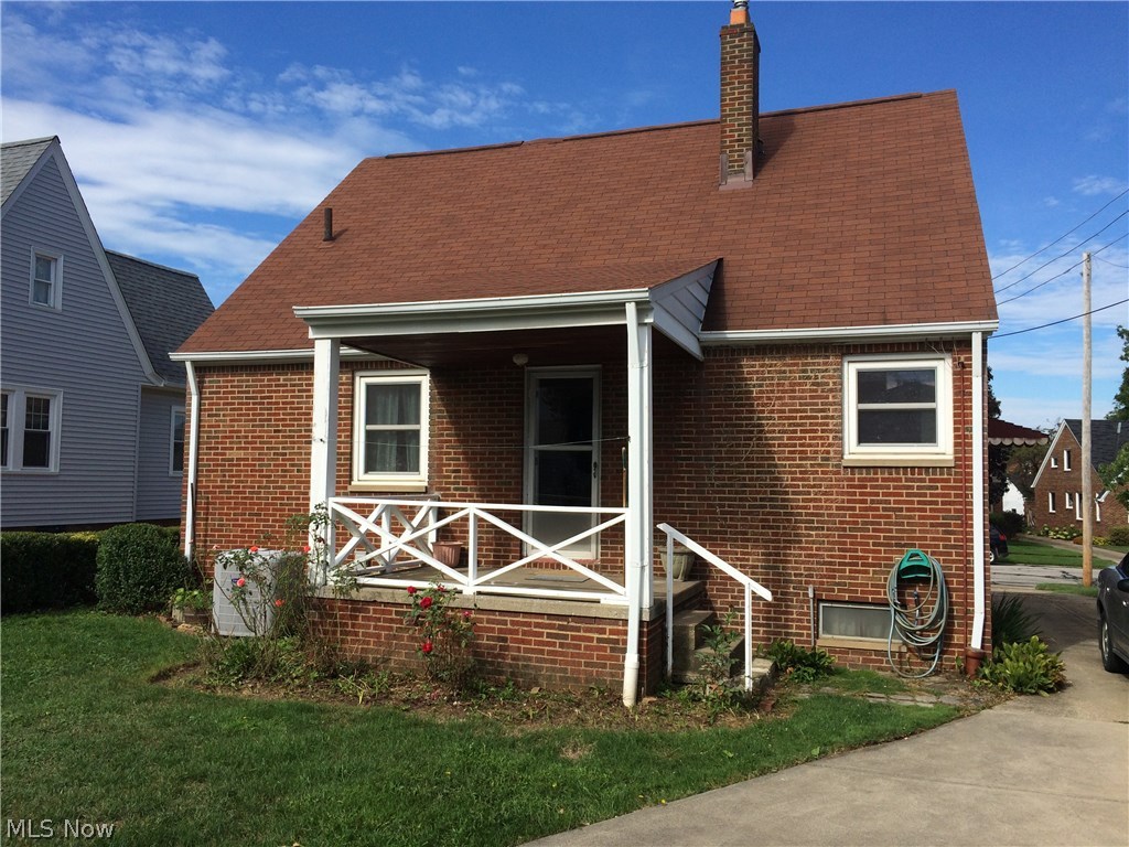 6121 Manchester Road Parma, OH 44129 - Photo 15 of 19