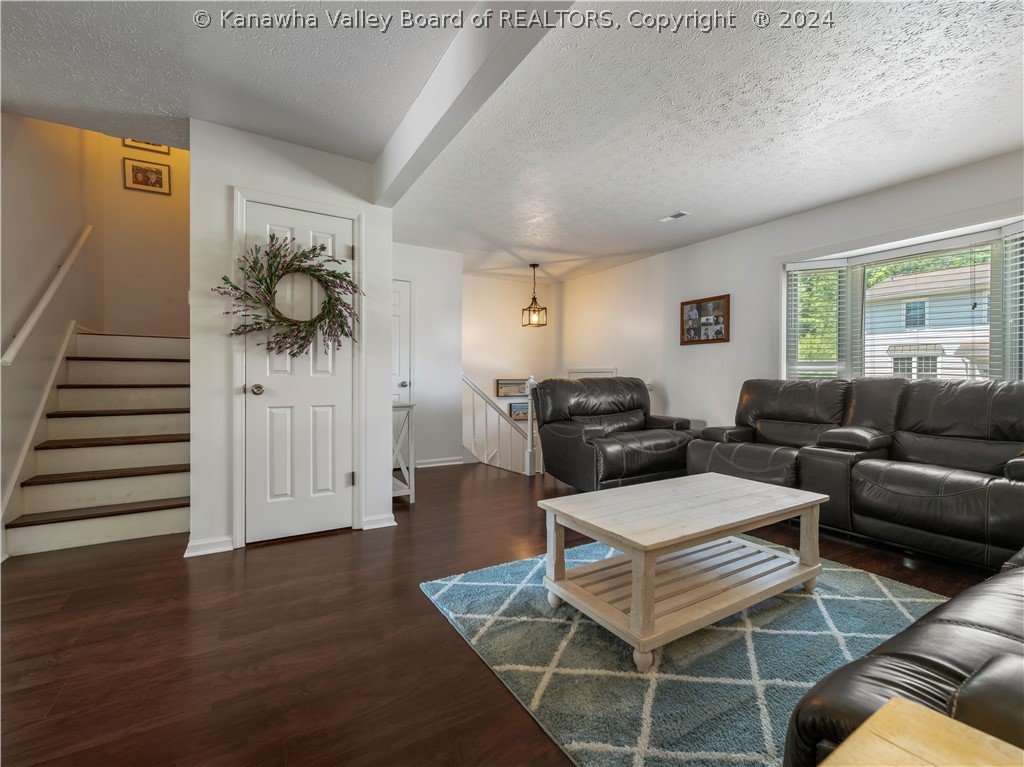 209 Jamestown Road Nitro, WV 25143 - Photo 13 of 23 Gallery Image 13