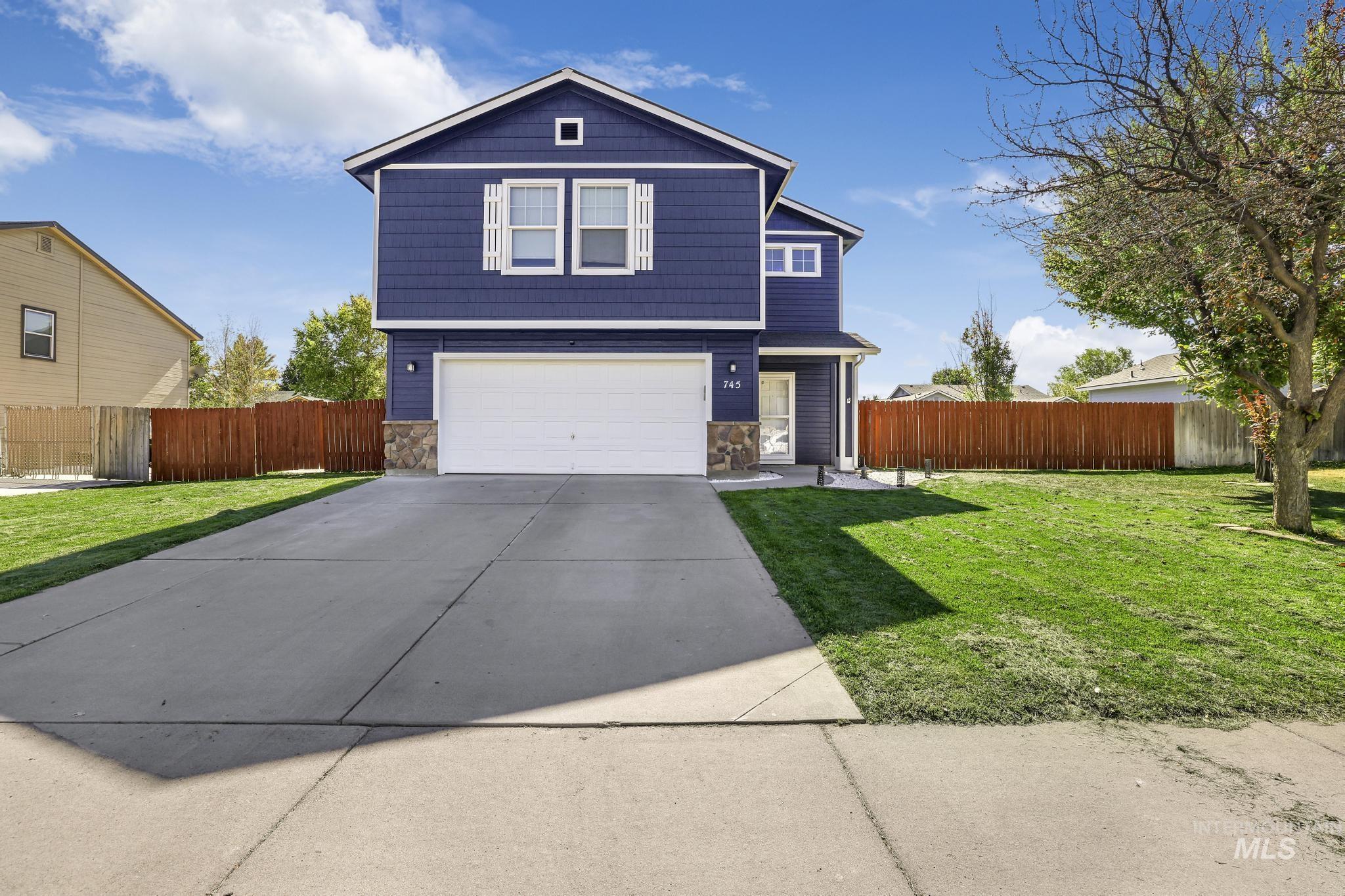 745 Southwest Lago Street Mountain Home, ID 83647 - Photo 1 of 32