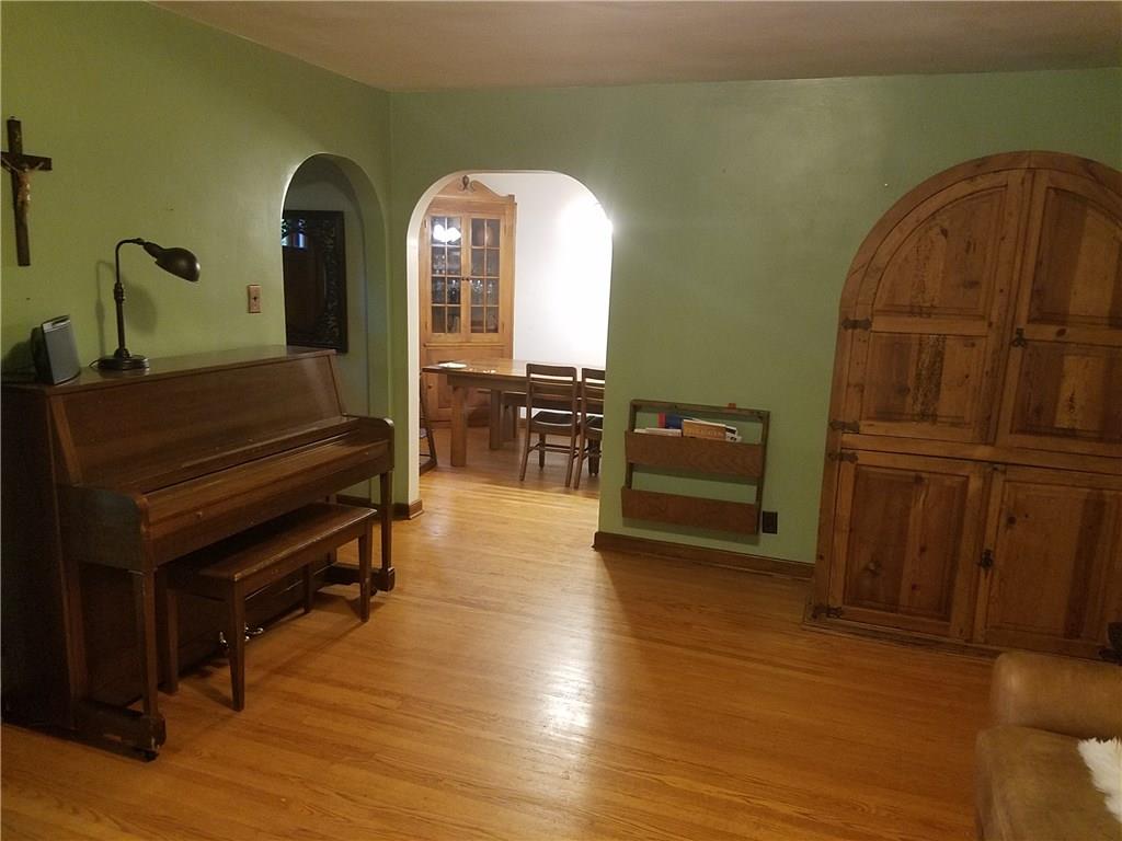 3234 Brill Road Indianapolis, IN 46227 - Photo 4 of 24 Gallery Image 4