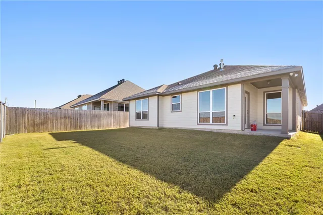 $2,600 | 6008 Eldora Drive, College Station, TX 77845