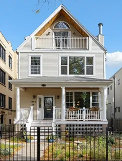 $1,525,000 | 4889 North Hermitage Avenue, Chicago, IL 60640