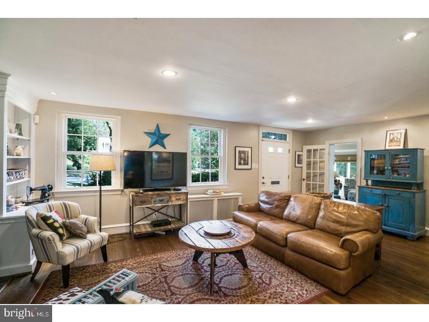 18 Meredith Road Wynnewood, PA 19096 - Photo 6 of 24 Living Room