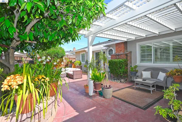 $1,299,000 | 8514 Newry Place, Dublin, CA 94568