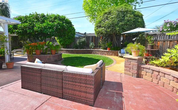 $1,299,000 | 8514 Newry Place, Dublin, CA 94568