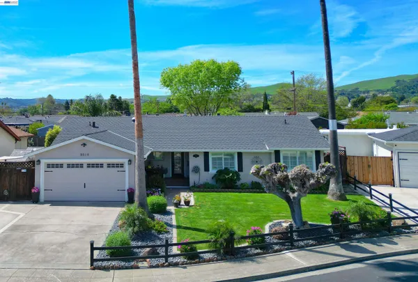 $1,299,000 | 8514 Newry Place, Dublin, CA 94568