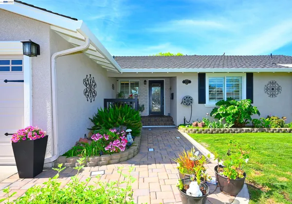 $1,299,000 | 8514 Newry Place, Dublin, CA 94568