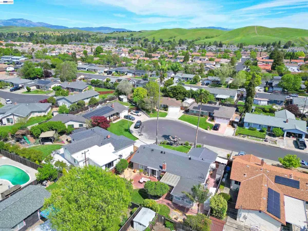 $1,299,000 | 8514 Newry Place, Dublin, CA 94568