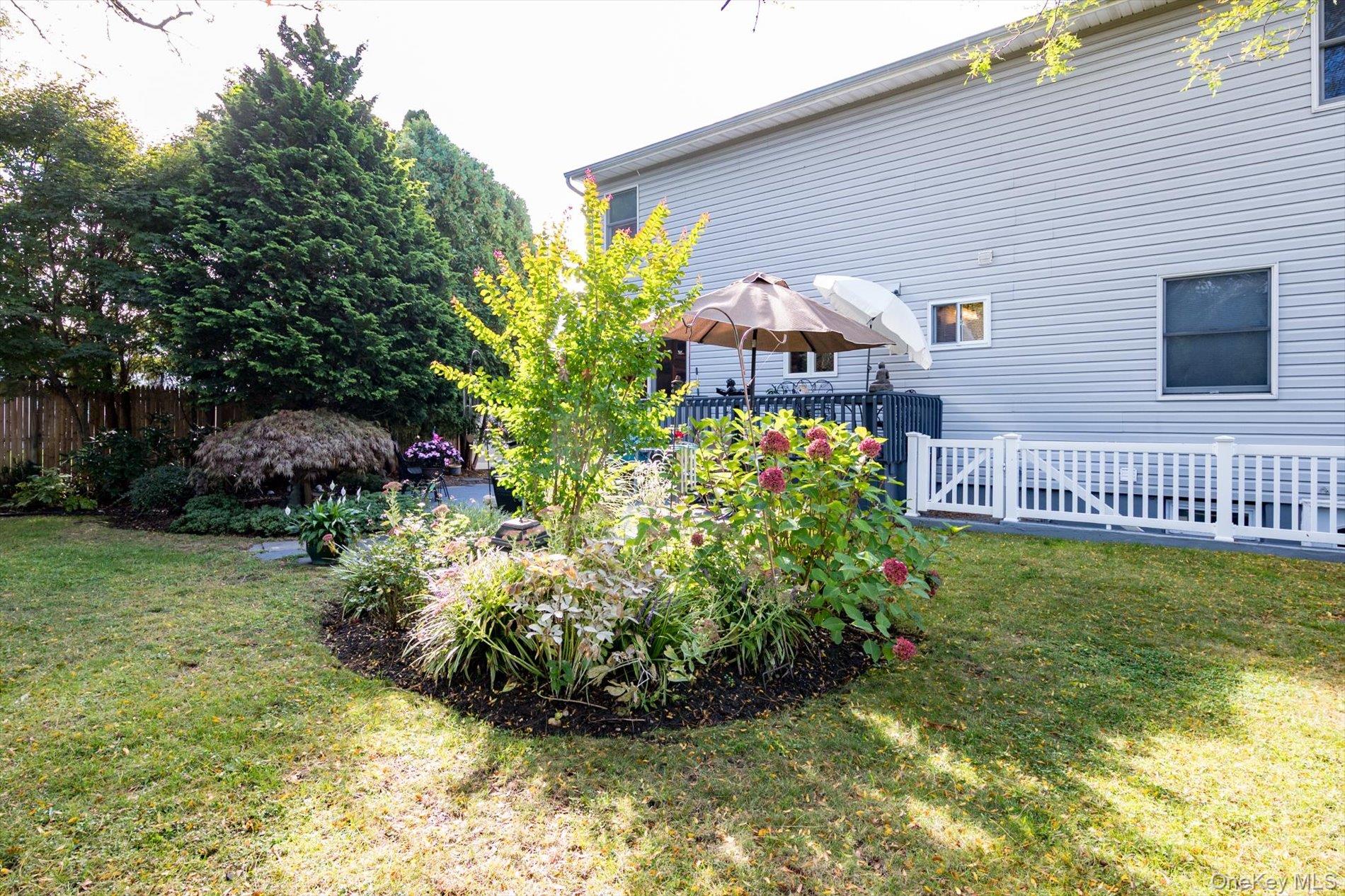 65 Harriet Road North Babylon, NY 11703 - Photo 27 of 31 View of yard