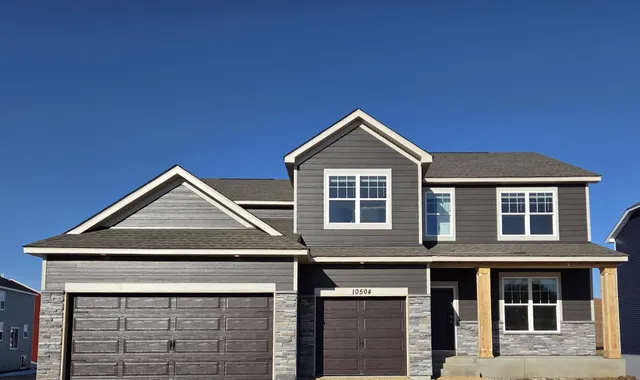 $659,990 | 10504 Bent Pne Lane, Woodbury, MN 55129