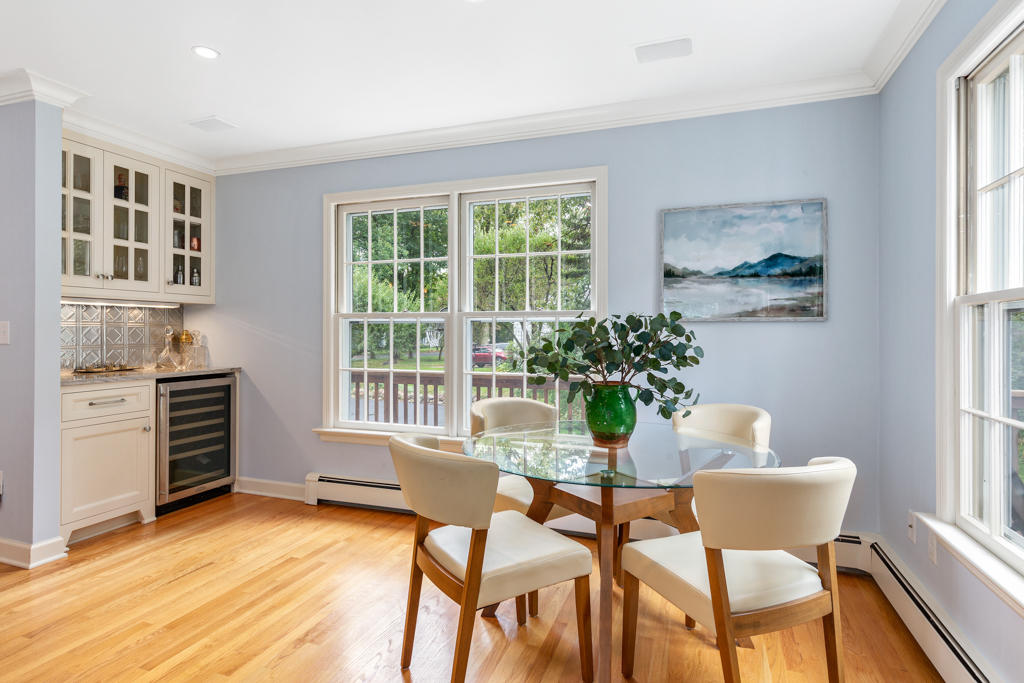 78 Stanton Road Darien, CT 06820 - Photo 12 of 33 a dining room with furniture and window