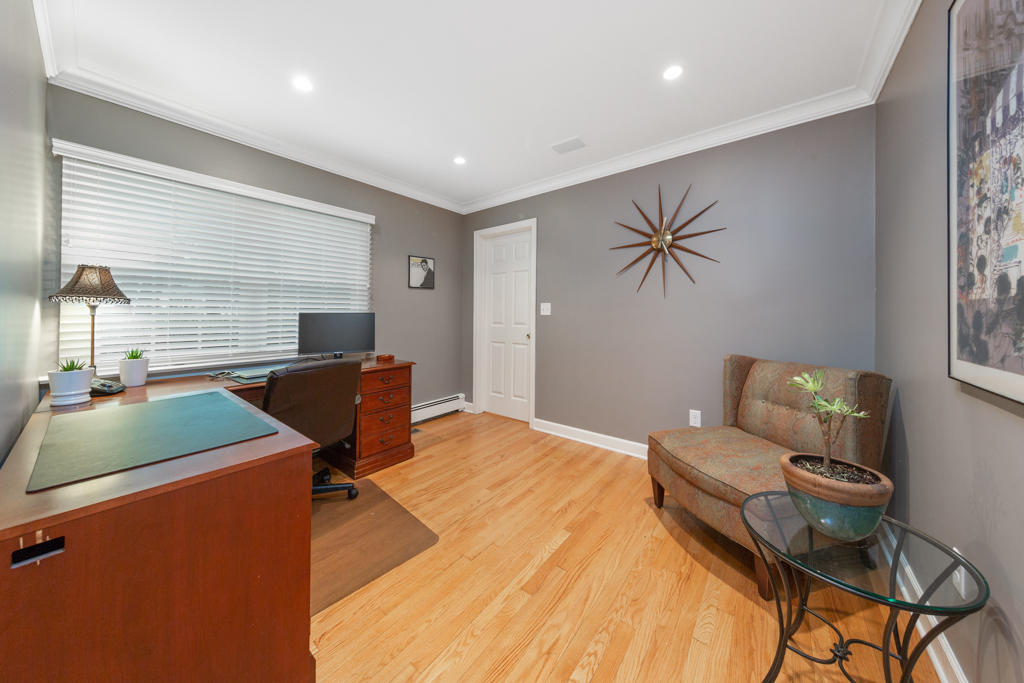 78 Stanton Road Darien, CT 06820 - Photo 16 of 33 a living room with furniture and a table