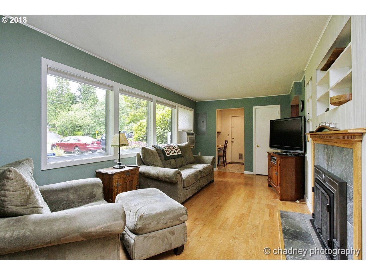 6416 Southwest Hamilton Street Portland, OR 97221 - Photo 6 of 16 Gallery Image 6