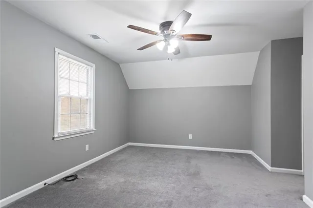 a picture of a bench in the window