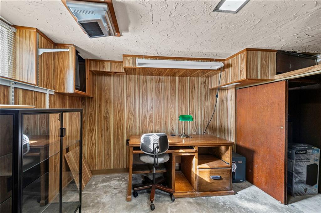 3025 North 70th Street Kansas City, KS 66109 - Photo 28 of 45