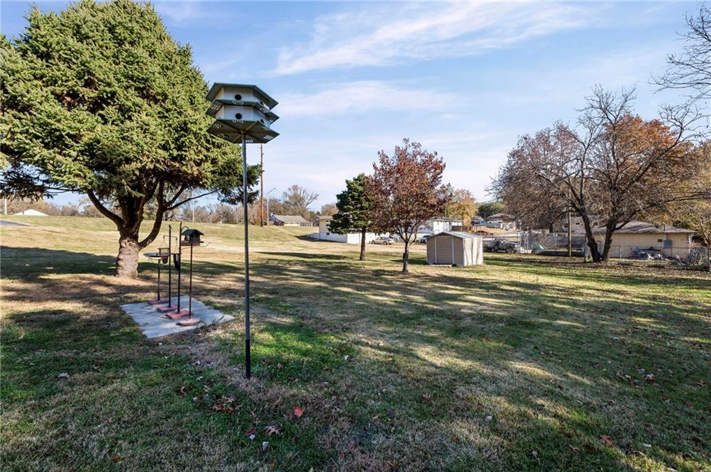 3025 North 70th Street Kansas City, KS 66109 - Photo 37 of 45