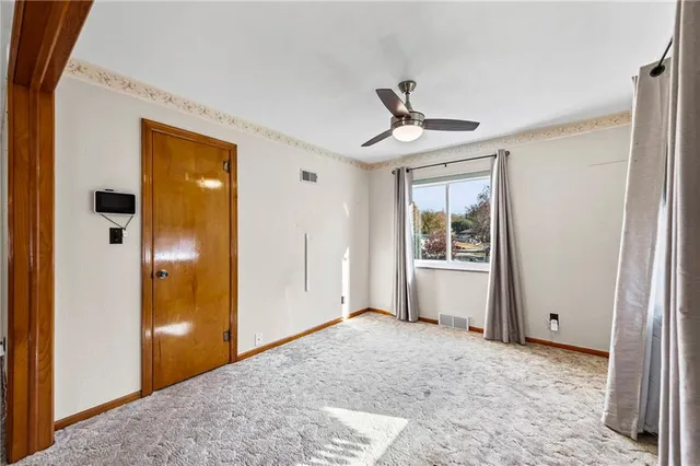 $250,000 | 3025 North 70th Street, Kansas City, KS 66109