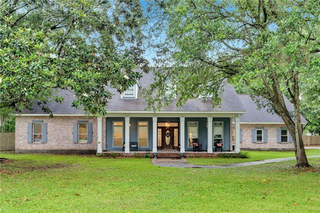 2512 Crestwood Road Marrero, LA 70072 - Photo 1 of 47