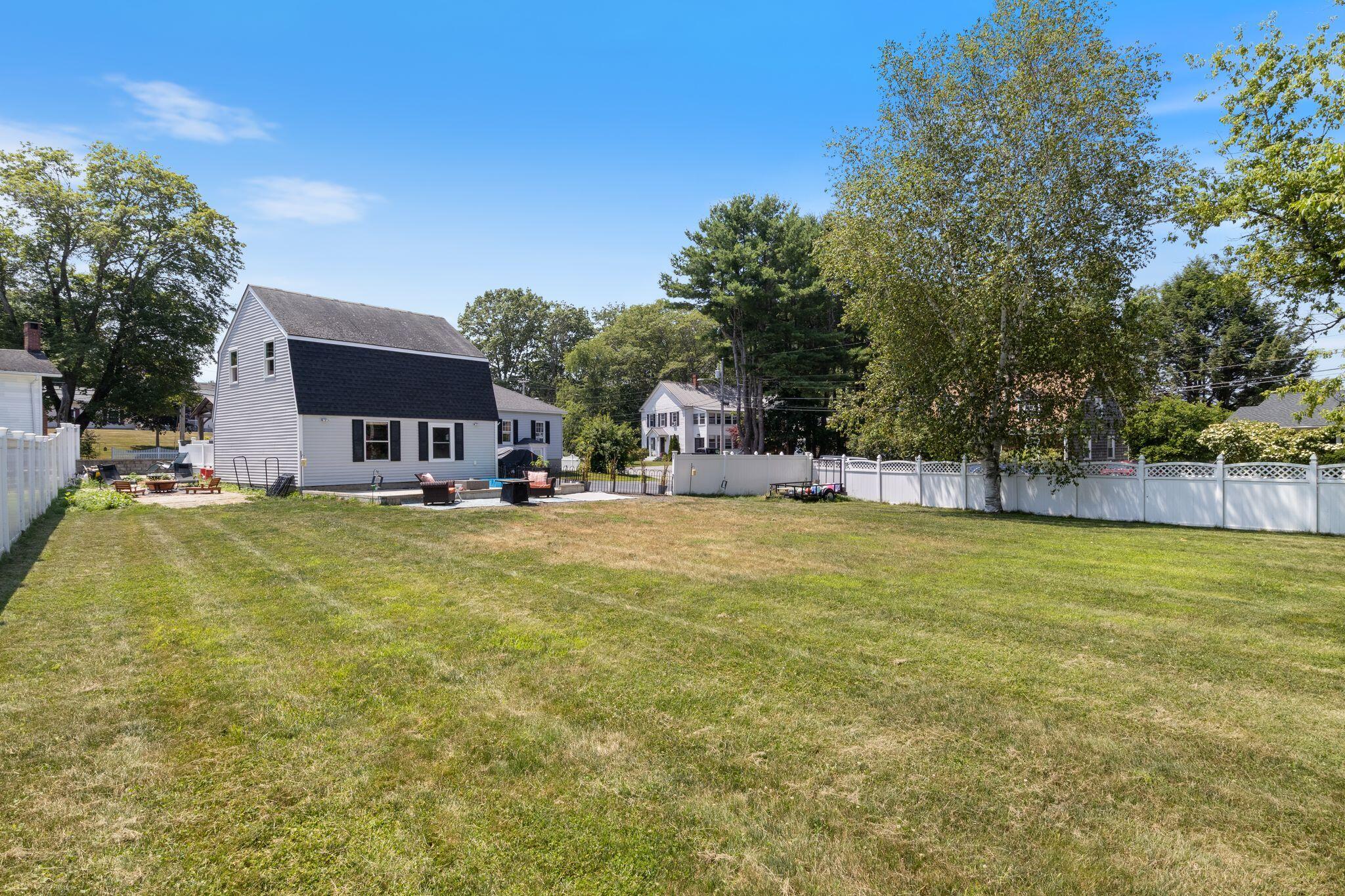 262 South Street Biddeford, ME 04005 - Photo 6 of 19 262_South_St_32