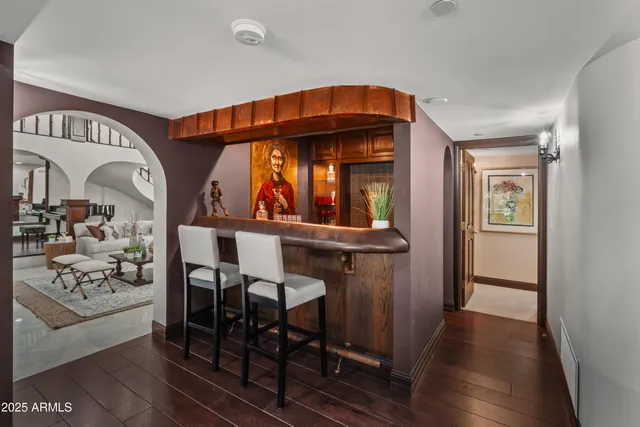 $7,950,000 | 6611 North 64th Place, Paradise Valley, AZ 85253