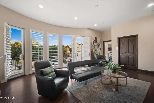 $7,950,000 | 6611 North 64th Place, Paradise Valley, AZ 85253