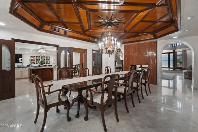 $7,950,000 | 6611 North 64th Place, Paradise Valley, AZ 85253