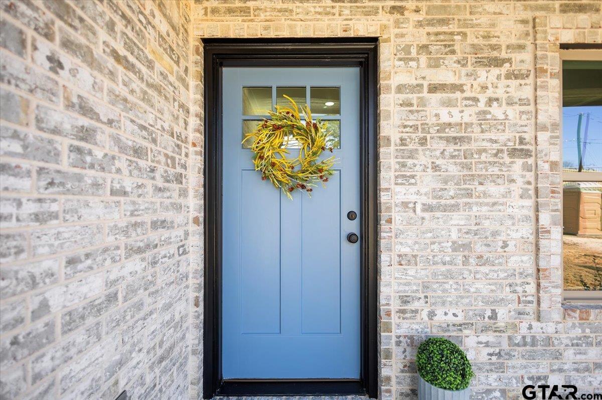 1413 Summit Avenue Tyler, TX 75702 - Photo 4 of 34