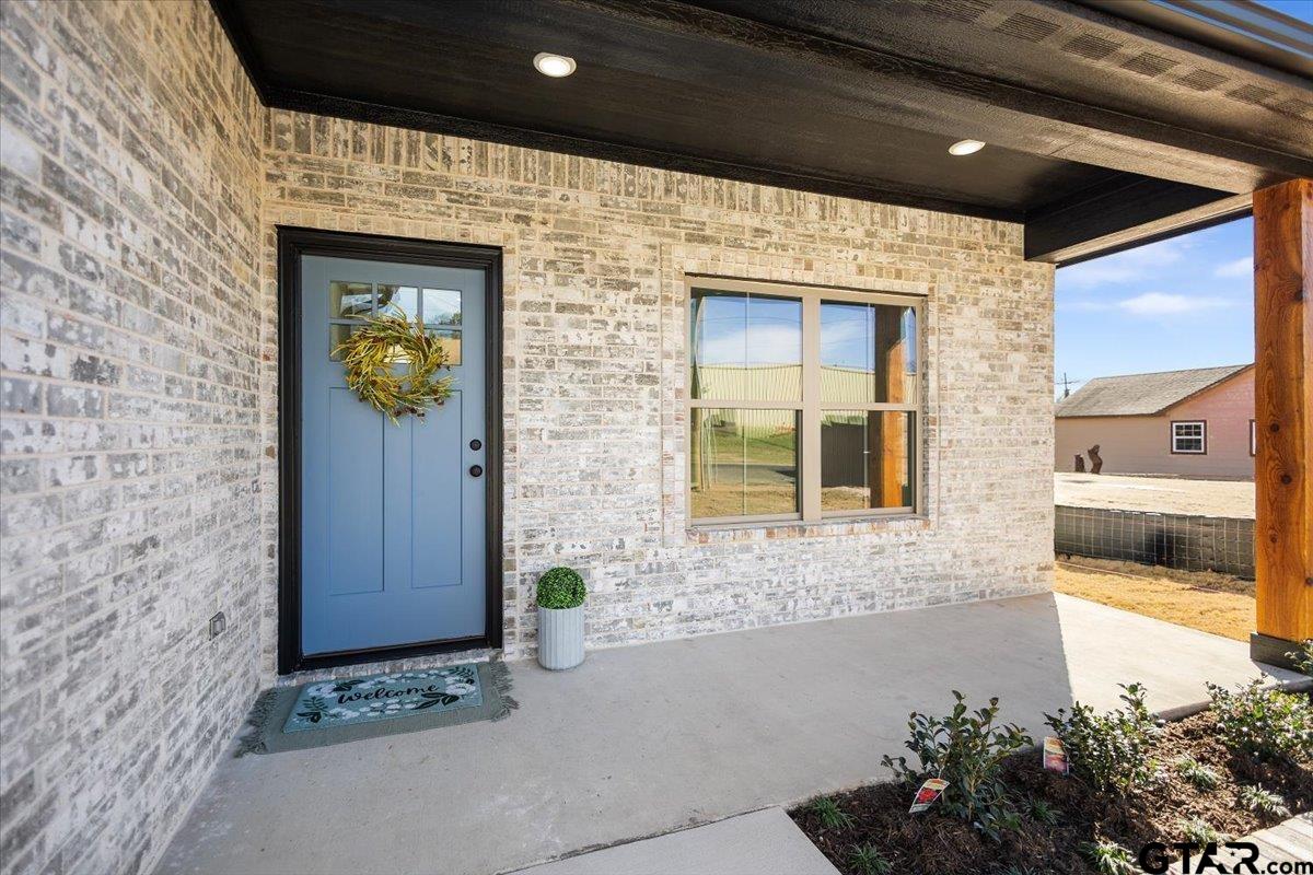 1413 Summit Avenue Tyler, TX 75702 - Photo 5 of 34