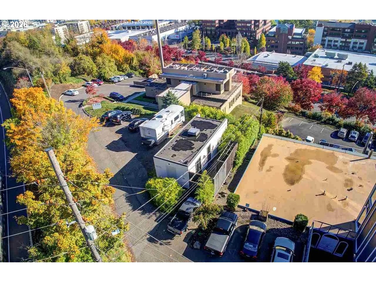 4530 South Kelly Avenue Portland, OR 97239 - Photo 29 of 30 a view of a backyard